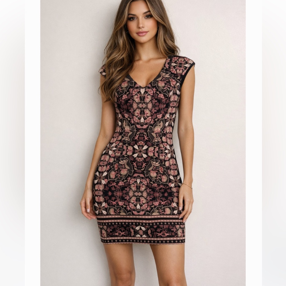 Wisp Petites Floral Dress in Black and Pink NWT 
SIZE 4P